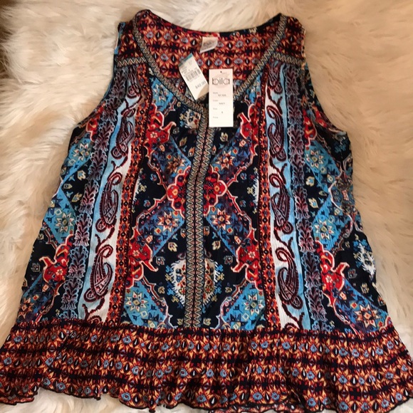 Billabong Tops - Billabong sleeveless blouse